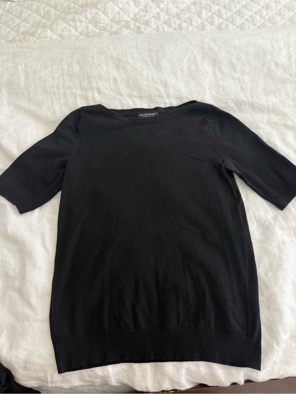 Banana Republic Black Short-Sleeve Crew Sweater T-Shirt